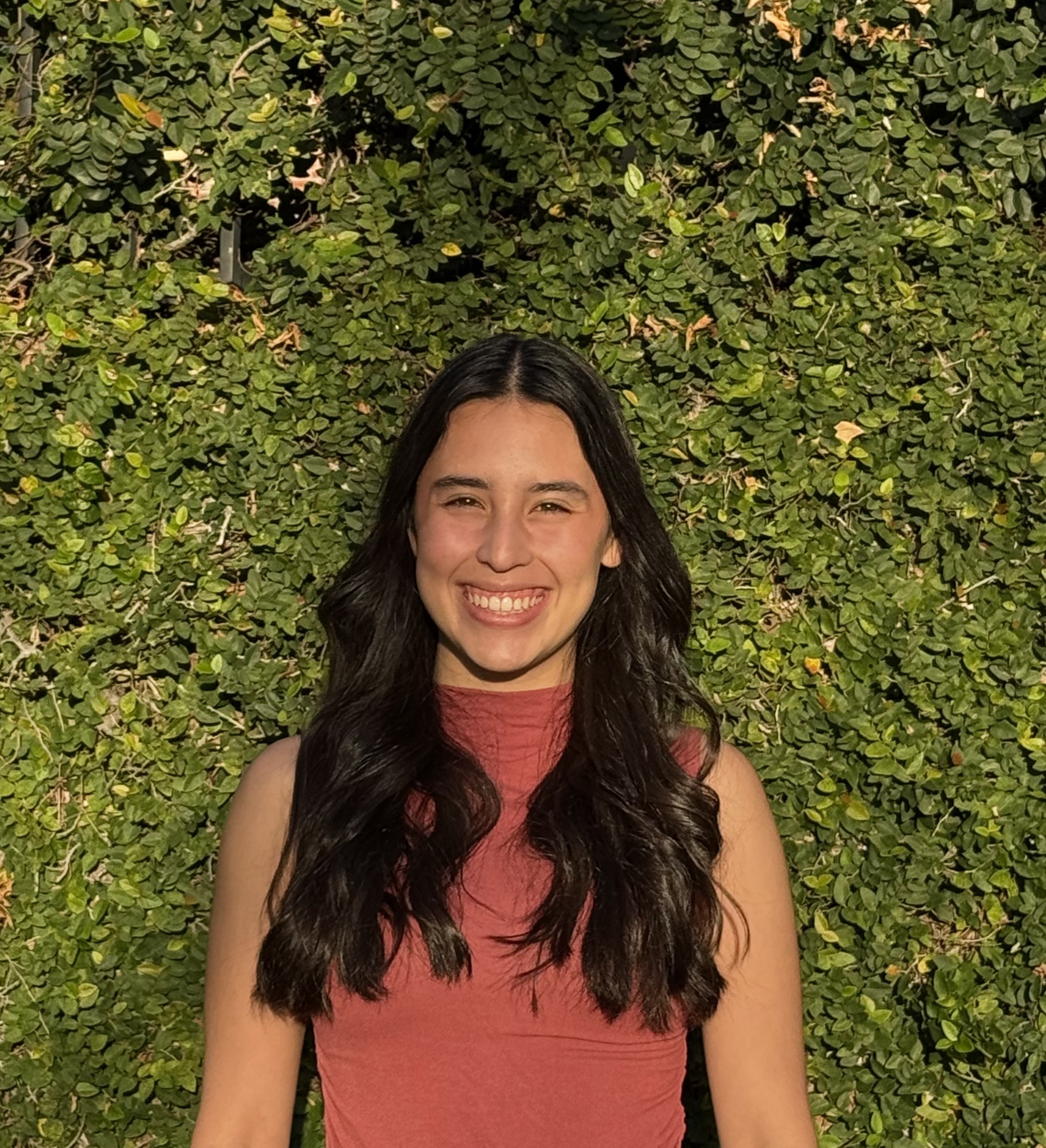 isabella del toro- urop headshot.jpg