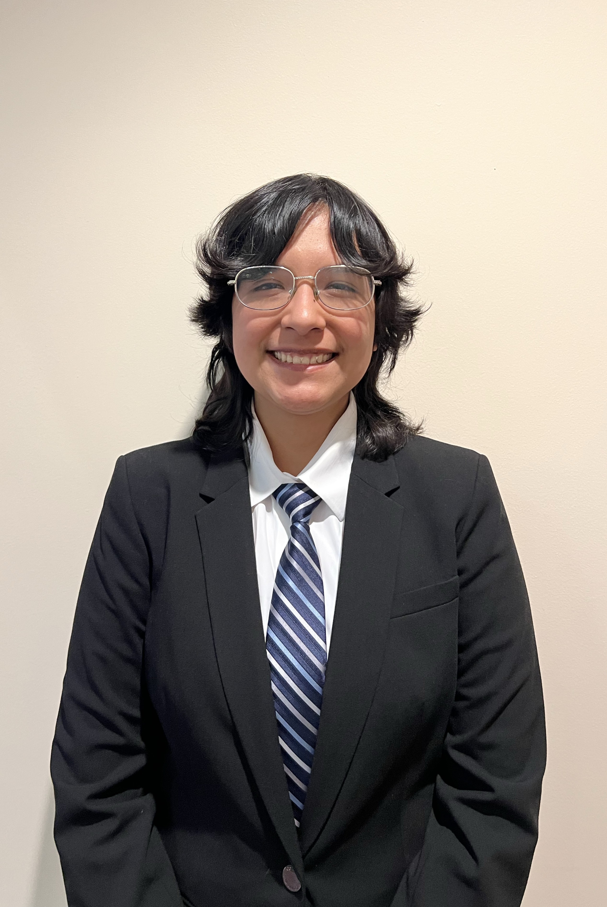 headshot 1 cropped.jpeg